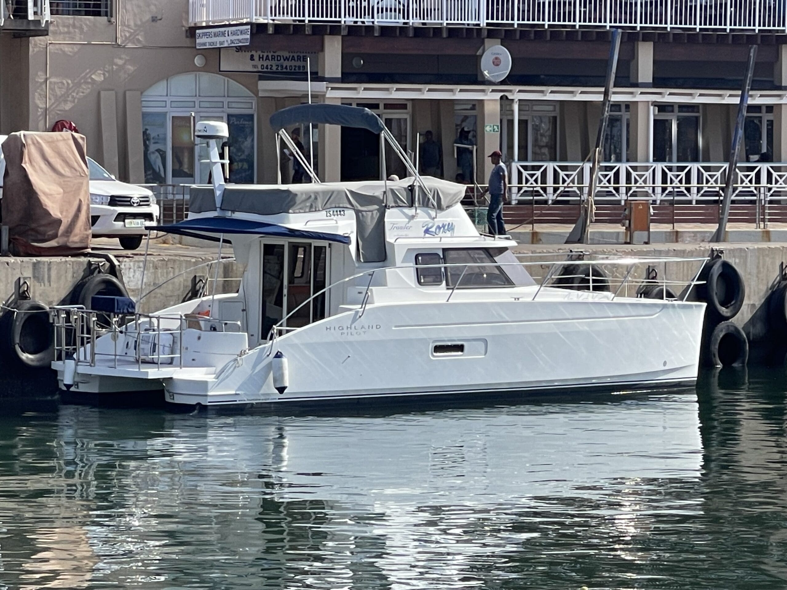 Angela Collins Yachts - Fountain Pajot Highland 35 Motor Cat - R2,900,000 | $163,000 | Euro 139,000