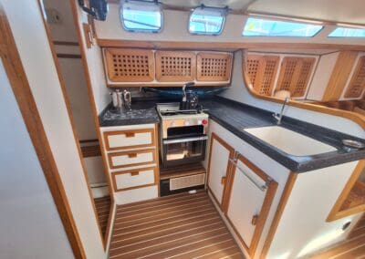 Angela Collins Yachts - Selling Vickers 41 in Cape Town, South Africa