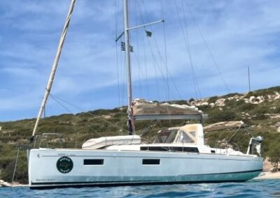 BENETEAU OCEANIS 38.1 | 2019 |3 CABINS 1 HEADS | GREECE | 100,000. Euro
